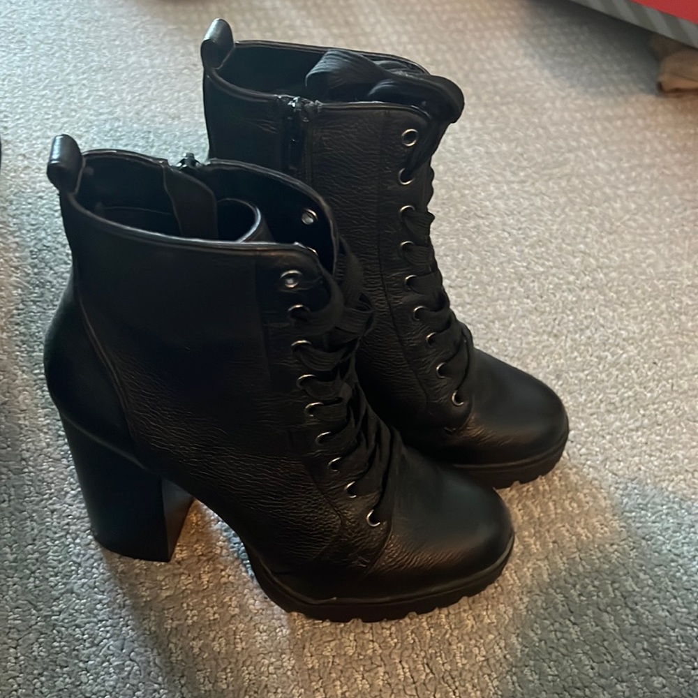 Steve Madden